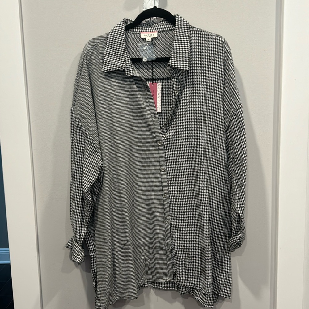 Andree by Unit Button Down